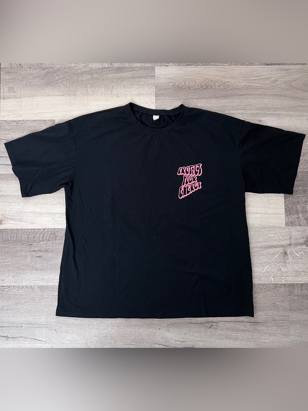 Women’s Shirt- L